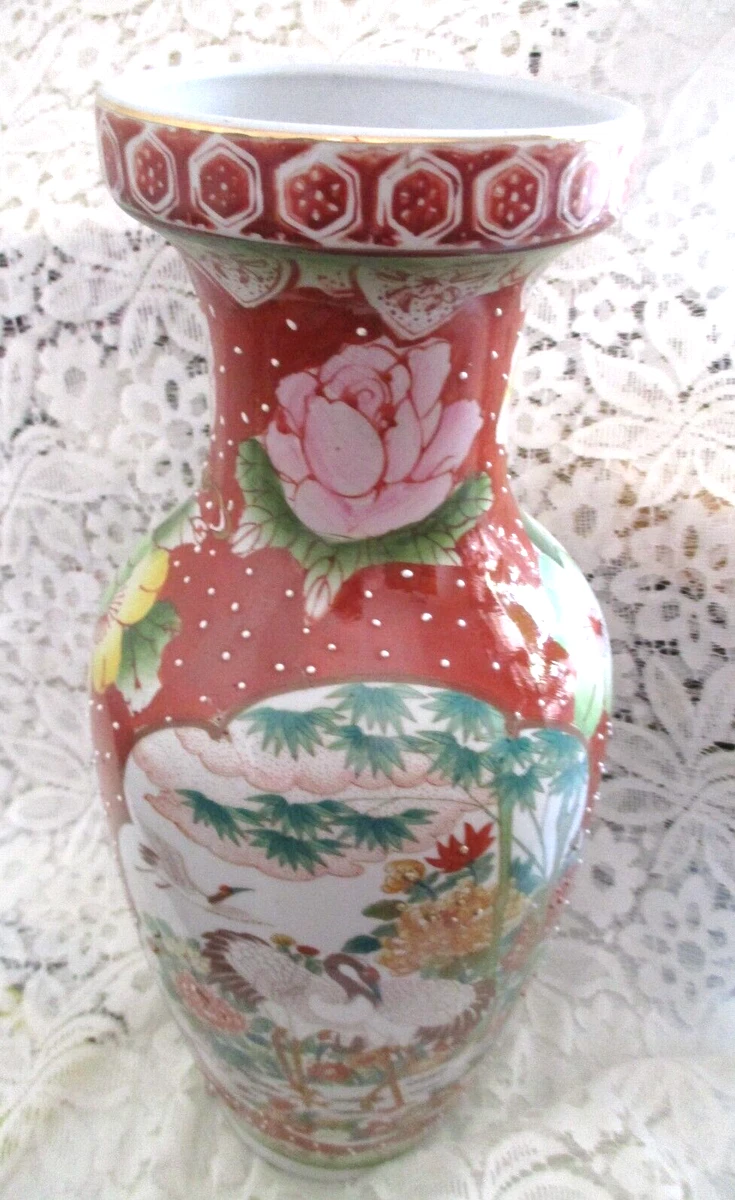 Magnificent Vintage Oriental Chinese Porcelain Vase Hand Painted 35cms