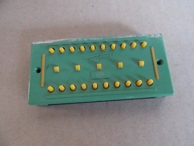 Plaque à Bornes Fleischmann Ref. 525 / 6941 - Pour Modélisme Ferroviaire - Occasion Excellent état