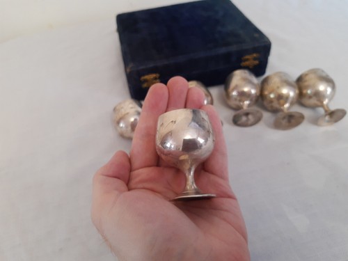 Vintage Mini Small Goblets Cups EPNS in Velvet Box Silver Cup Goblet Set of 6 - Picture 21 of 24