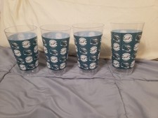Set of 4 Plastic Philadelphia Eagles 16 Oz Cups Logos LOOK NEW