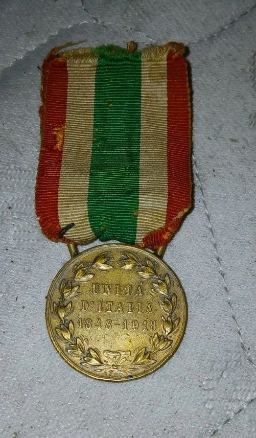 V.E. III° RE D’ITALIA MEDAGLIA UNITÀ D'ITALIA 1848 1918 PROD. NELLI OPUS RIVALTA - Immagine 3 di 3