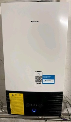 2x Daikin Altherma 3 H HT F+W Innengerät Top Zustand