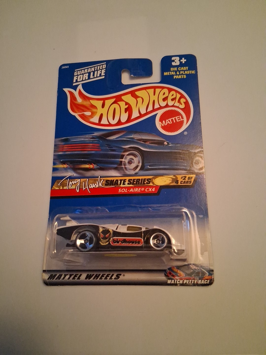 2000 Hot Wheels #42 Tony Hawk Skate Series 2/4 SOL-AIRE CX4 White w/Chrome 3 Sp