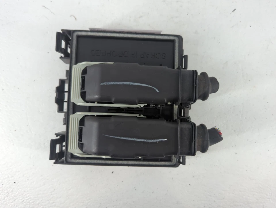 2020-2022 Ford Escape Fusebox Fuse Box Relay Module Mx6t-14d068-naa RBKOH - Image 2 of 4