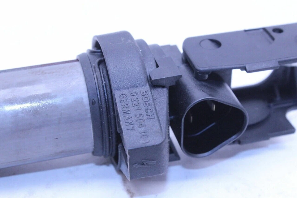 BMW 330i 2005 bobina de encendido encendedor OEM usado Foto 4 de 4