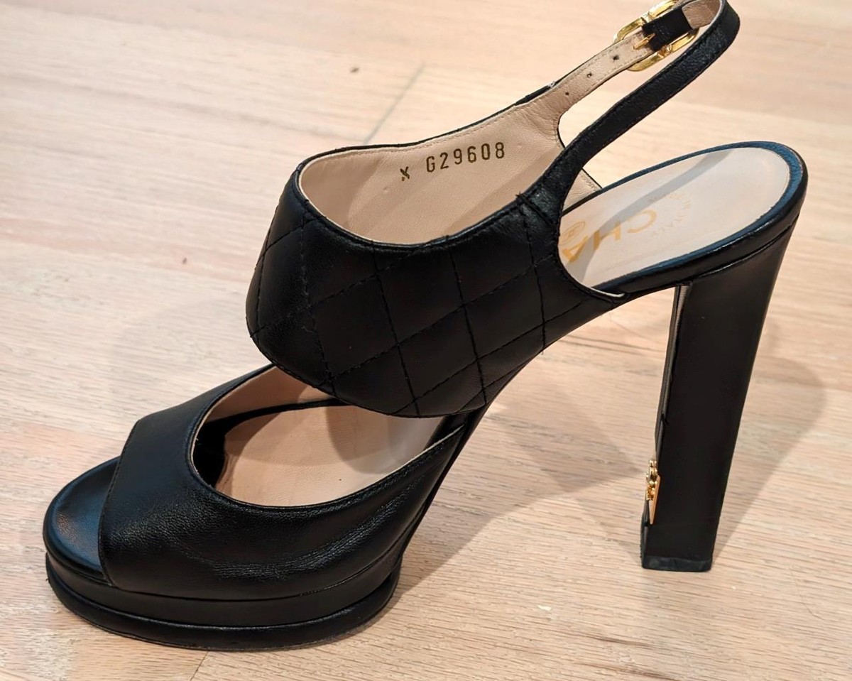 Chanel Black High Heel Platform Quilted Leather Shoes Size 9 Chanel Black High Heel Platform Quilted Leather Shoes Size 9