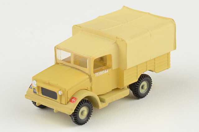 Oxford Diecast 1/148 MWD Truck British Army Royal Artillery