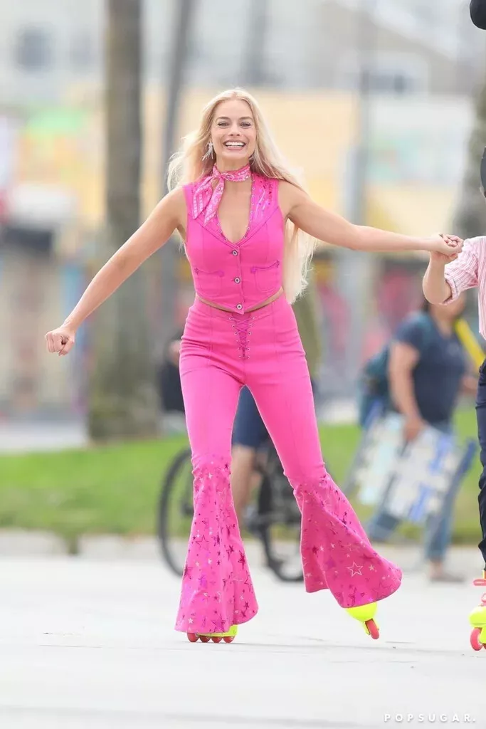 Roupas Vestido da Boneca Barbie Novo Filme 2023 Margot Robbie Kit