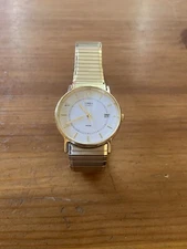 Vintage Timex quartz water resistant day date watch LA cell Philippines T 83