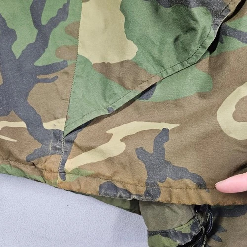 US Military Extended Cold Weather Parka Mens XL Hooded Camo Woodland Jacket image 6
