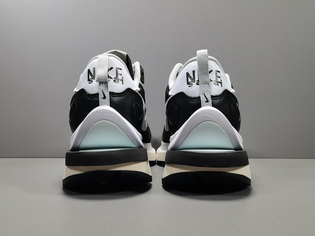 Nike VaporWaffle x sacai ' Black White' Men's Shoes CV1363-001 | eBay