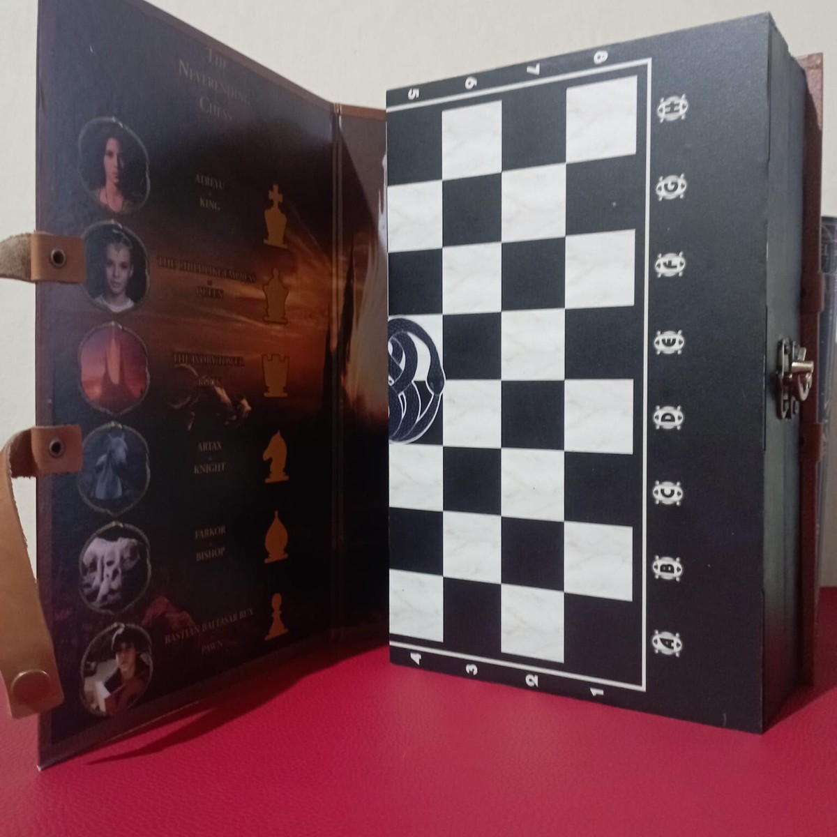 The Neverending Chess Collector Set, Only for adult collectors