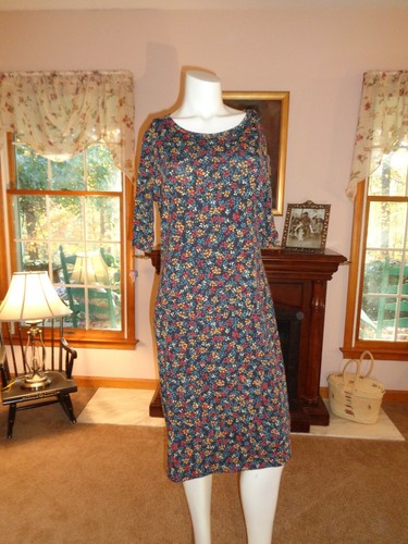 LULAROE STRETCH FITTED DRESS GRAY RED 