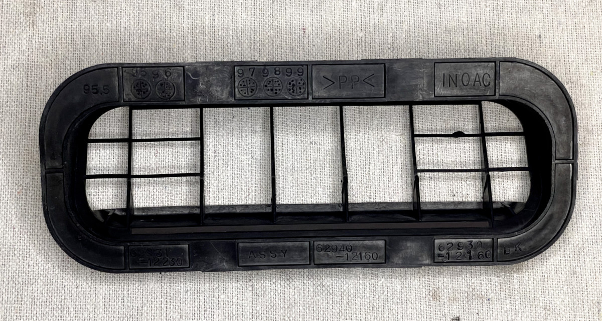 1998-2013 Lexus IS250 IS350 QUARTER PRESSURE VENT DUCT L OR R OEM 62930-12160