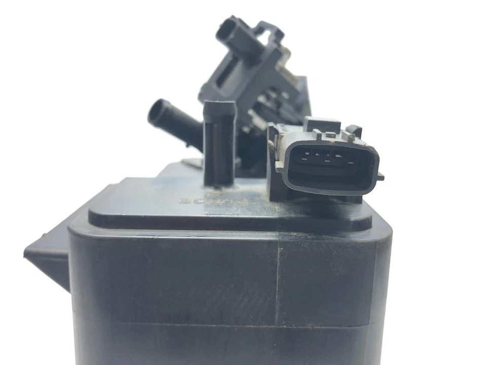 2005 - 2012 Nissan Pathfinder LE S SV Silver Emissions Evaporator Canister OEM - Image 2 of 4