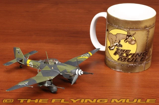 Hobby Master 1:72 Ju 87G Stuka Luftwaffe 10.(Pz)/SG 2 Immelmann Hans Rudel - Image 4 of 4