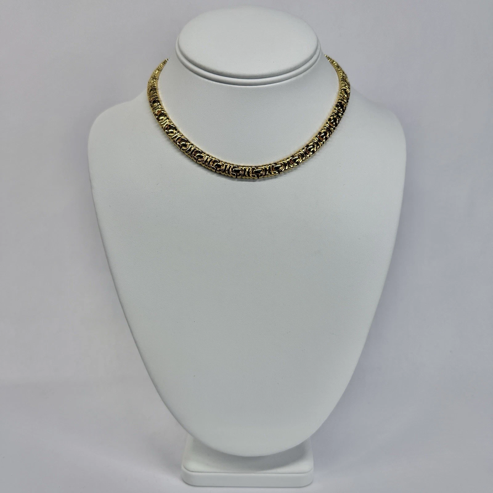 Elegant Flat Byzantine Link Chain Gold Tone Vintage Necklace Jewelry N463