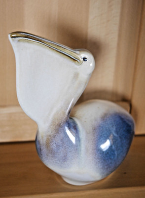 Goebel Pelikan von Ljubisa Mišić, Porzellan mit Verlaufsglasur, nummeriert, 1984