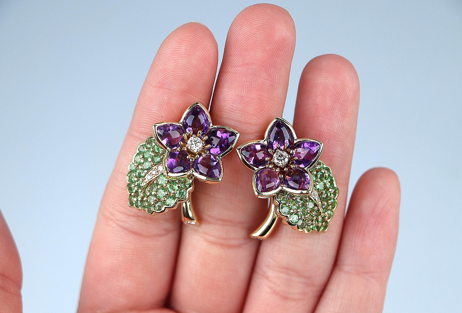 RARE Vintage Estate Tiffany 18k Gold Amethyst Tsavorite Diamond Flower Earrings image 4