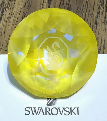   Swarovski Crystal Exclusive 2025, Sunshine Yellow, Chaton Gem Figurine NIB