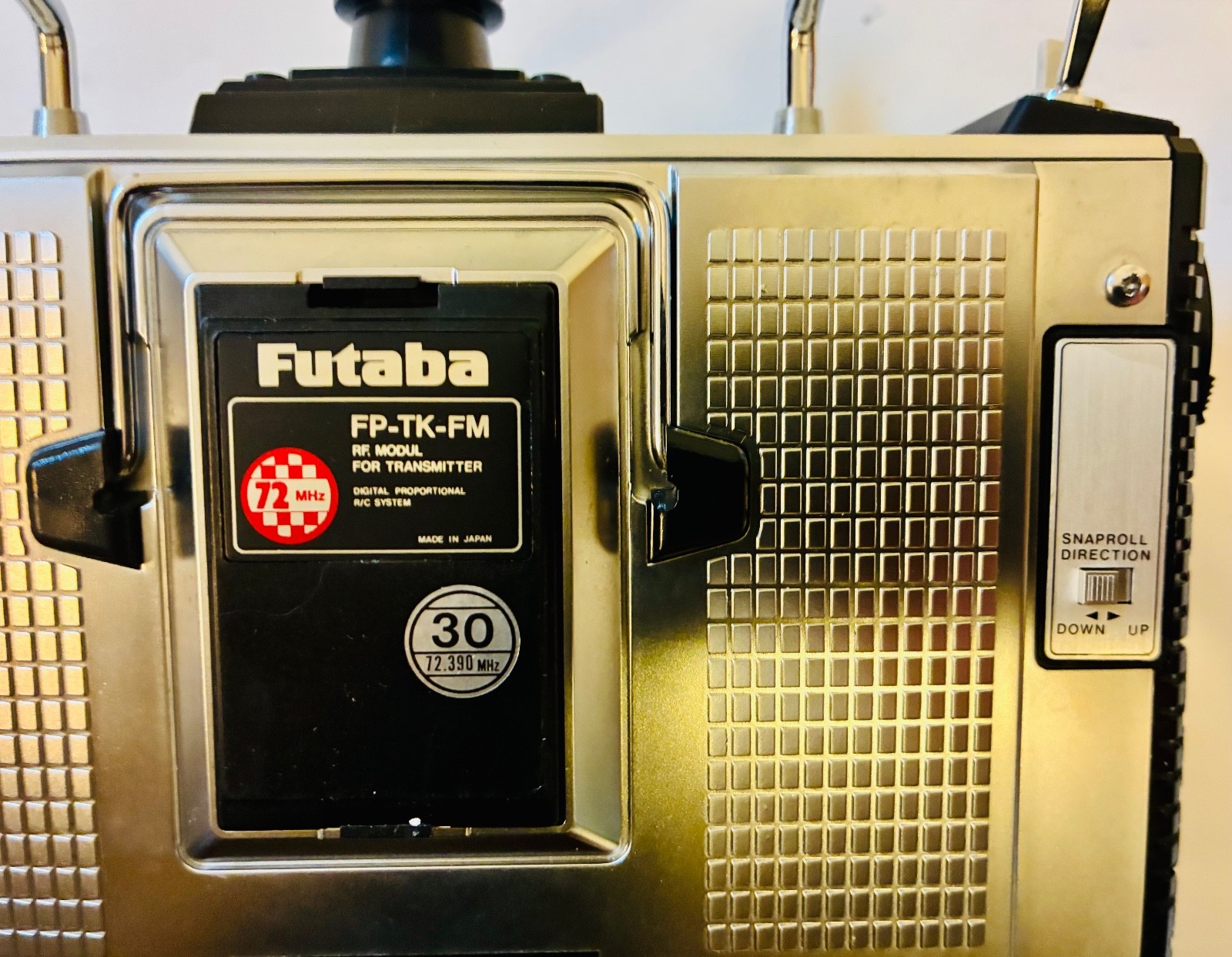 Collectible Futaba FP-T9VAP  PCM 1024A model airplane transmitter untested