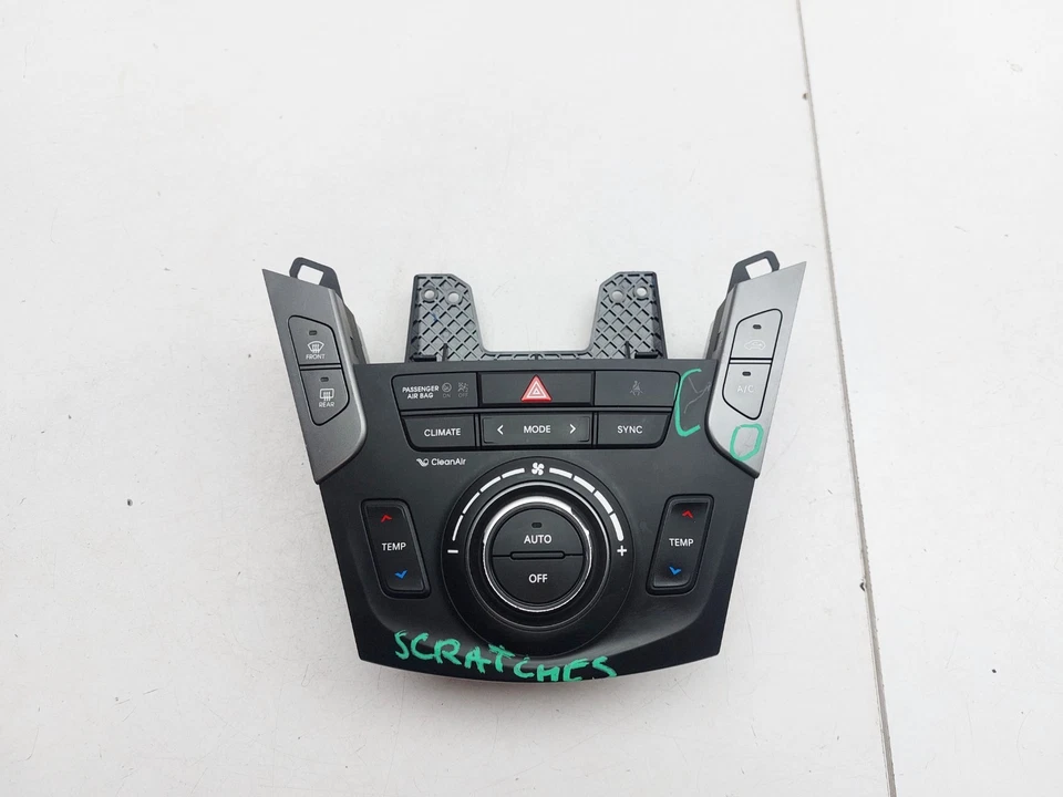 HYUNDAI SANTA FE MK3 DASHBOARD AIR VENT GRILLE TRIM 2018 97250-2WIB0 - Image 2 of 4