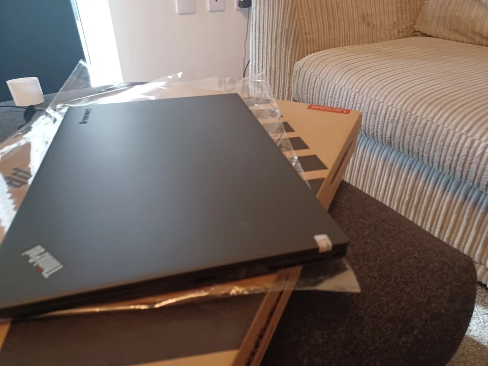 Lenovo ThinkPad X1 Carbon · i7-4600U · 8GB · 256GB, photo 4 of 5