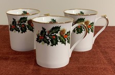 3 Queen's Rosina China Yuletide Mugs 8.5cm Tall