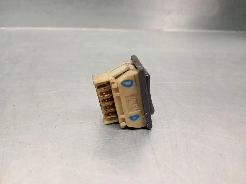 6J2 commande léve-glace avant droit pour TALBOT SOLARA 1.6 1980 5611478 - Photo 3/4