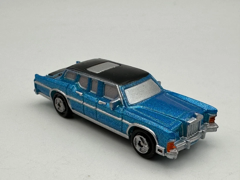 Micro Machines 1982 Lincoln Continental лимузин, синий, отличное состояние, оригинал - Изображение 2 из 4