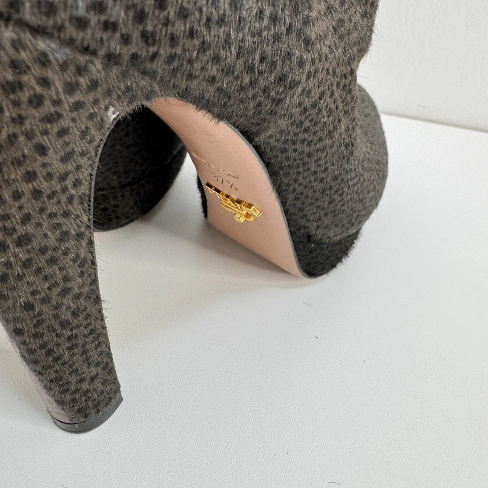 Botines de plataforma Prada Milano Italia estampado animal pelo de pony estampado por todas partes talla 7,5 Foto 4 de 4