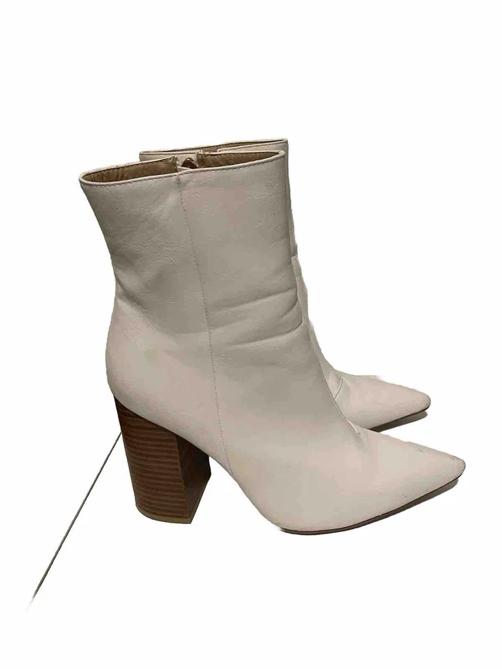 Billini Boots White Size 9 EU 40 Ankle Boots PU Leathe Pointed Toe Wood Heel - image 4 of 4