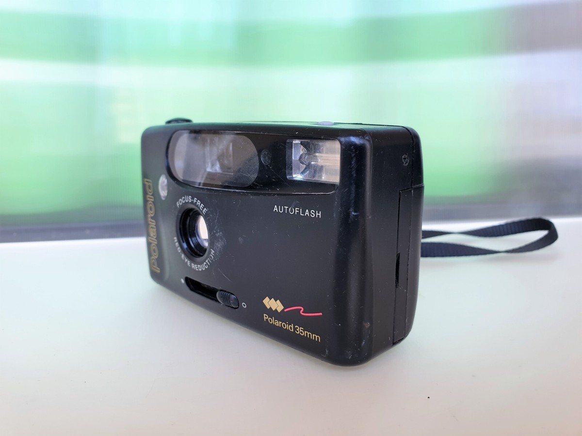 Polaroid 35mm Fixed Focus Film camera Vintage Collectable Polaroid 35mm Fixed Focus Film camera Vintage Collectable