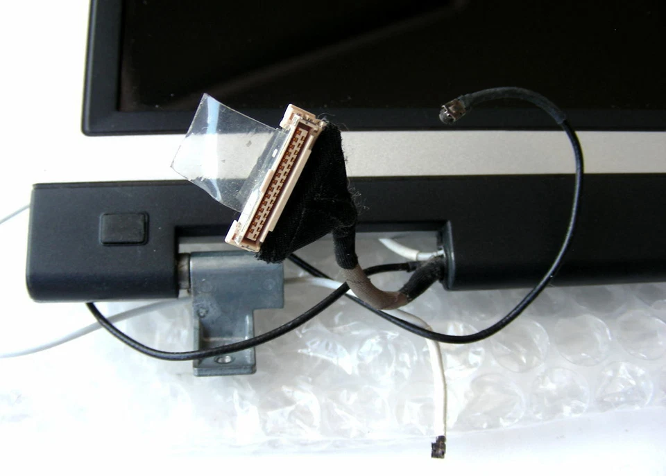 Ecran LCD pour Samsung X60 15,4" WXGA rétro-éclairage CCFL P/N: LTN154X3-L03 - Photo 4/4