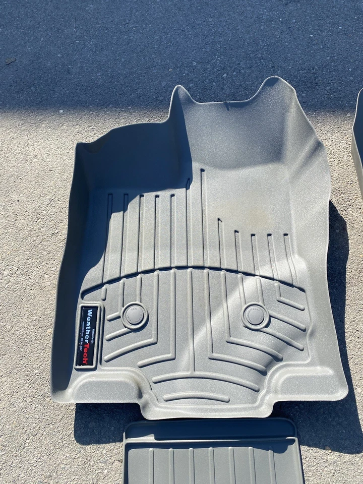 WeatherTech FloorLiners 脚垫 2007 - 2010 福特 EDGE / 林肯 MKX,第一排 — 第 2/4 张图片
