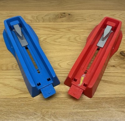 Hot Wheels Track Builder 4 Geschwindigkeiten verstellbare Werfer - Gummibandbetrieben