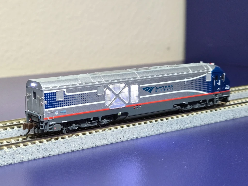 N Scale Bachmann Siemens SC-44 Charger, Amtrak Midwest 4623, DCC & Sound, 67951 - Image 3 of 4