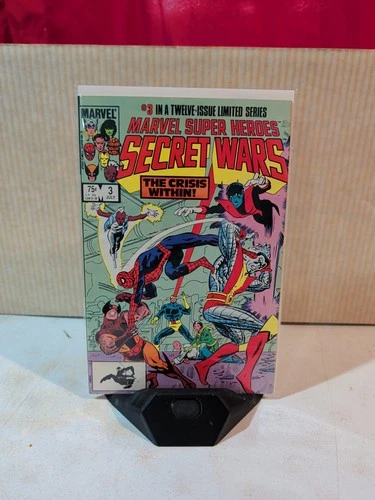Secret Wars #3 1984 Marvel Super Heroes VF/NM 1st App Volcana & Titania A-1