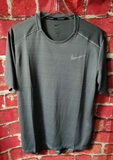 Nike Dri-Fit Miler Running Shirt Reflective AJ7565-085 Men  s Medium Smoke Gray
