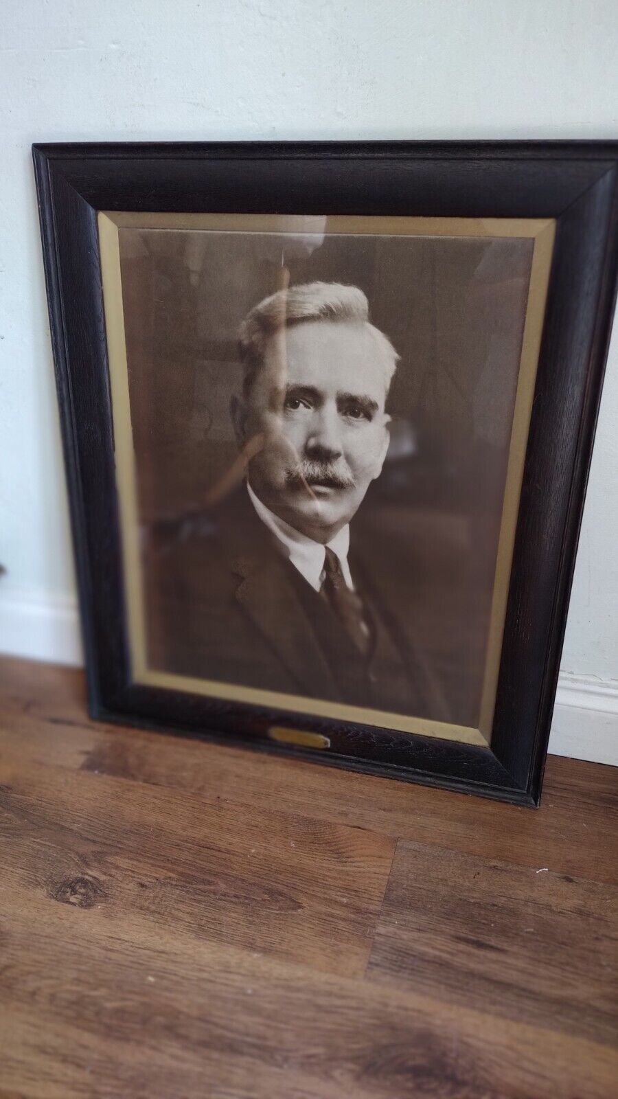 Picture 4 of 9