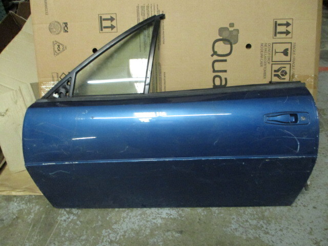 Ferrari Mondial 3.4 t -  LH Door  ( used ) - P/N 62686800
