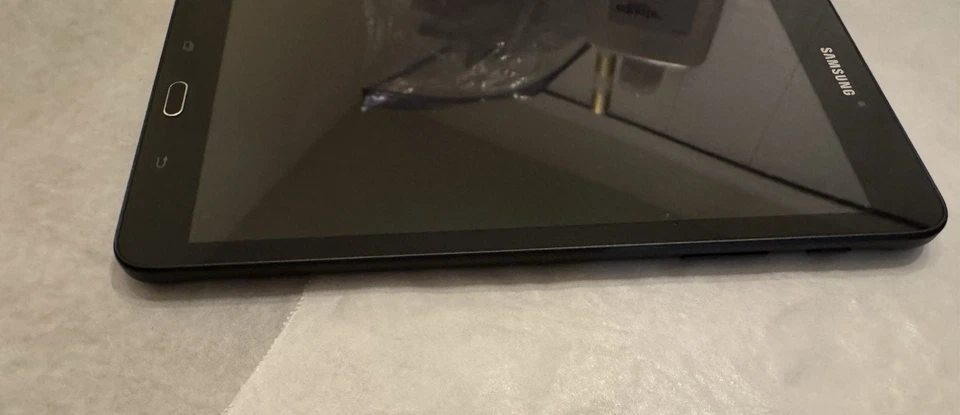 Samsung Galaxy Tab E T377V 16GB 8" 4G LTE WiFi  Verizon Unlocked Good LOT X 6 - Image 4 of 4