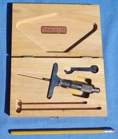 L.S. Starrett 440-A 0-1” Depth Micrometer Mike Wooden Box