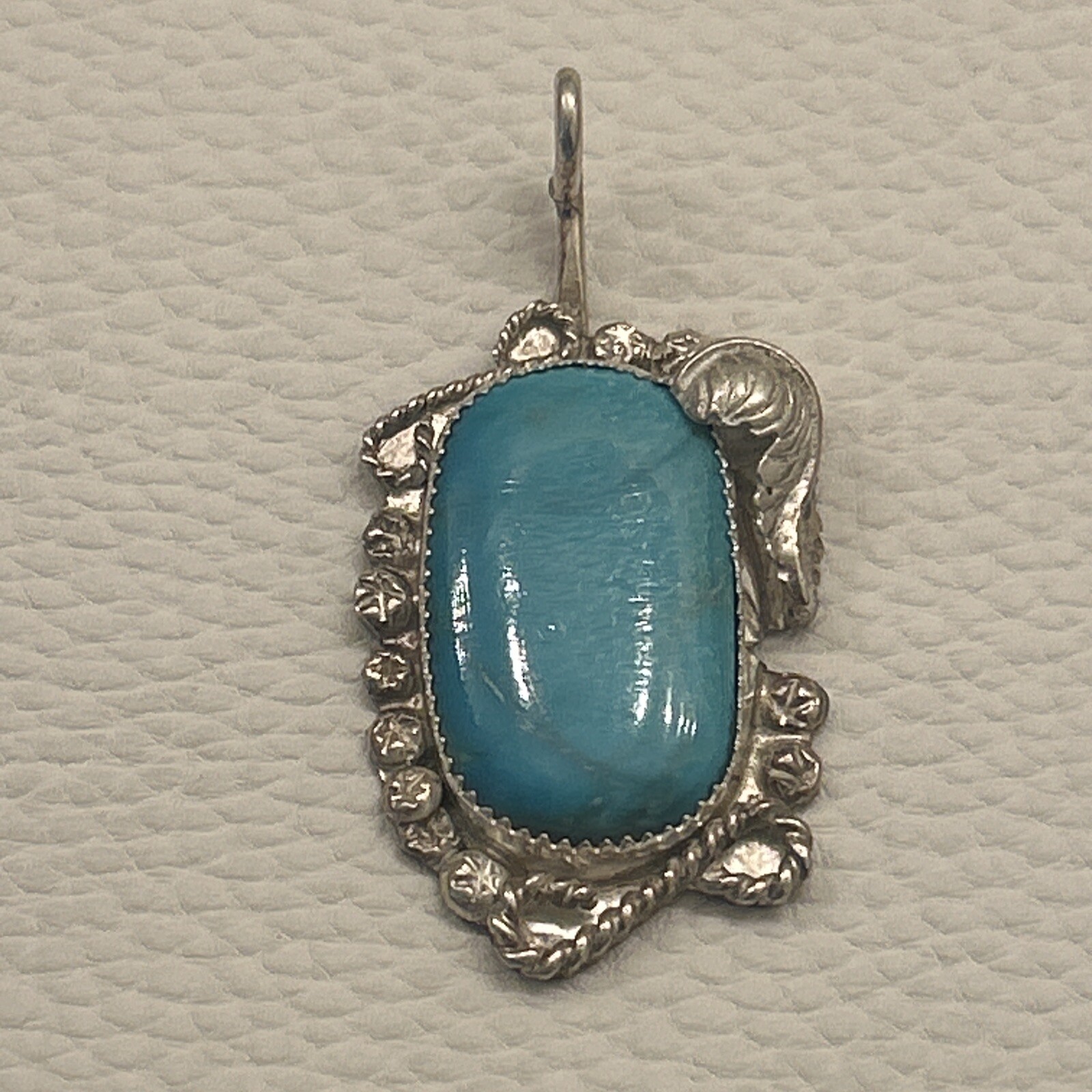 Native American Sterling Silver Native Leaf Penda… - image 3