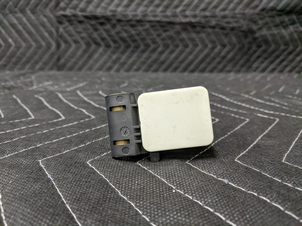 Sensor de aceleración airbag BMW E92/E93 M3 65776956485 Foto 4 de 4