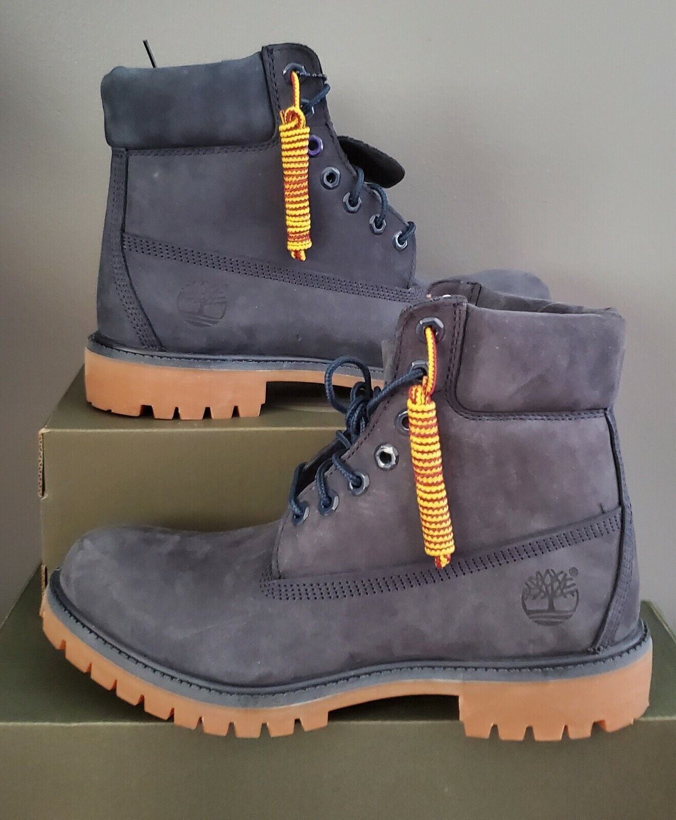 NEW AUTHENTIC TIMBERLAND® 6 INCH 