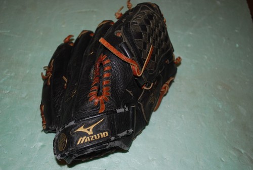 MIZUNO POWER CLOSE 2 MVP YOUTH BASEBALL GLOVE BLACK - Picture 3 of 8