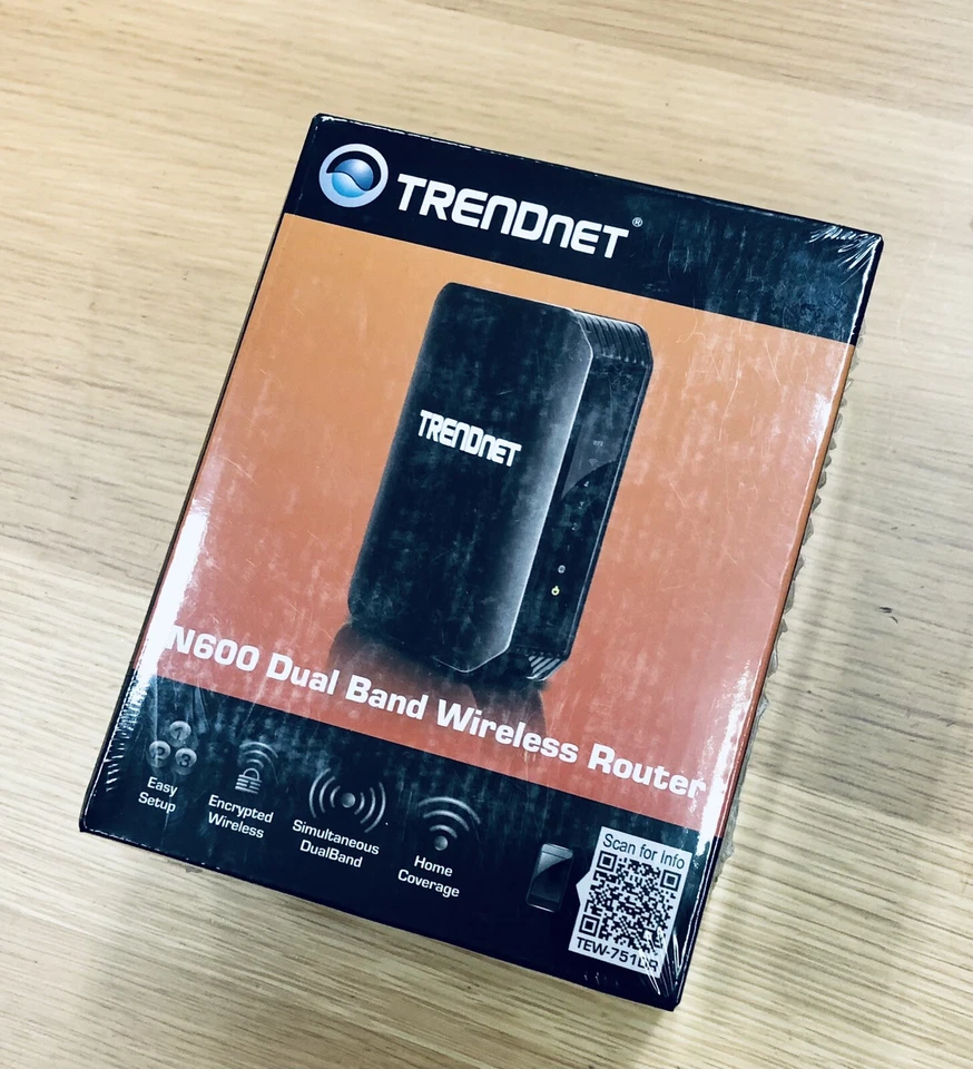 TRENDnet Wireless N N600 Dual Band Router 300 Mbps TEW-751DR WPS FREE UK POST - Image 2 of 4