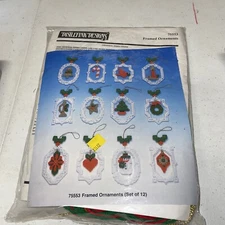 Distlefink Designs FRAMED ORNAMENTS Plastic Canvas Kit Set of 12 75553 NEW Open