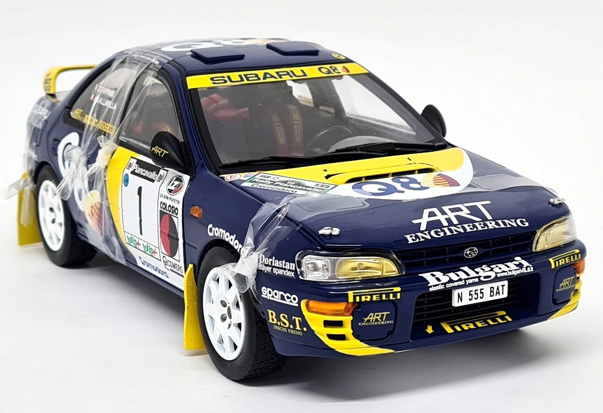 Sunstar 1/18 Subaru Impreza 555 Winner Rally Piancavallo 1998 Model Car